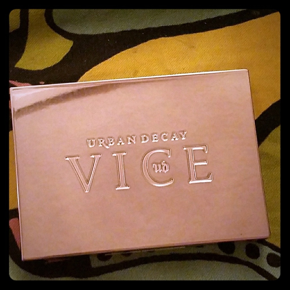 Urban Decay Blackmail Vice palette